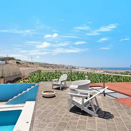 Casa vacanze La Calabacera Casa Roja Con Piscina By Paramount Holidays *